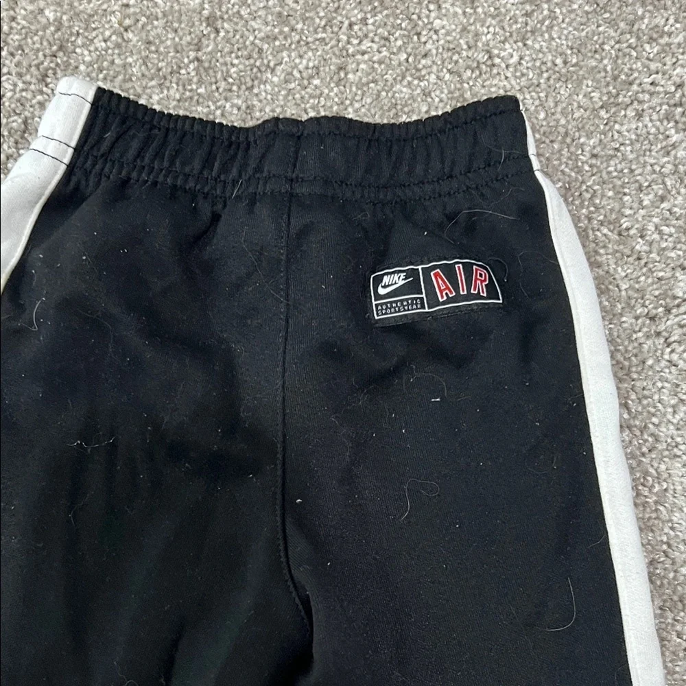 Nike comfortable joggers